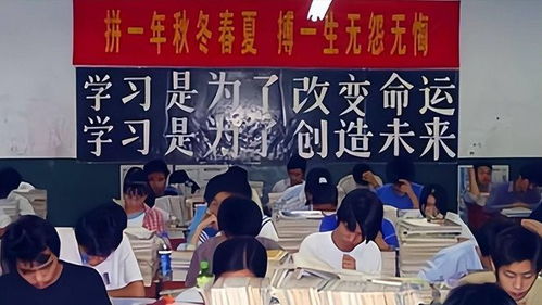 错位启航,江苏考生8点59分的非凡考场之旅 错位启航,江苏考生8点59分的非凡考场之旅